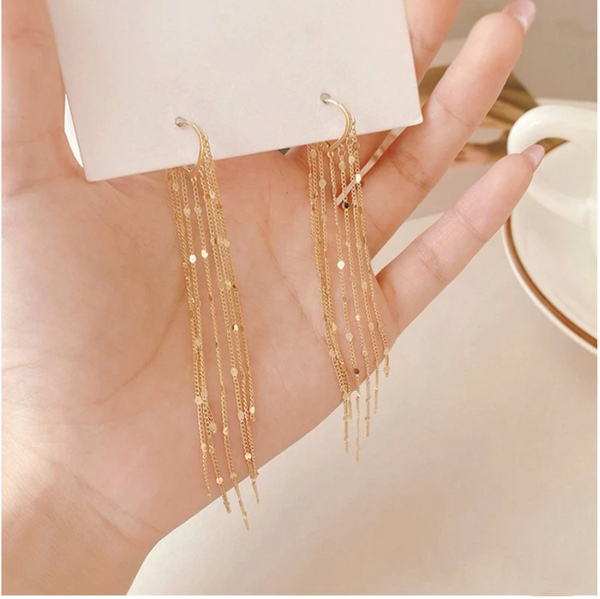 Louis Vuitton Quartz Yellow Gold Tassel Drop Earrings